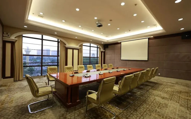 Nanjing Suning Universal Hotel