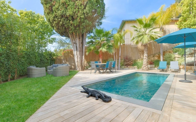 Villa Deva - 5 Bedrooms - Heated Pool