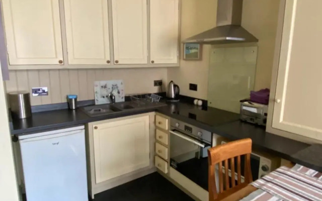 Flat G, 8 Castle Street