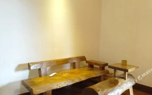Senlin Renjia Hotel