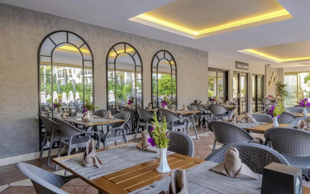 Kentia Hotel