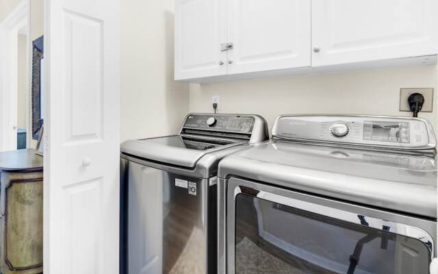 Inn At Summerwind 701