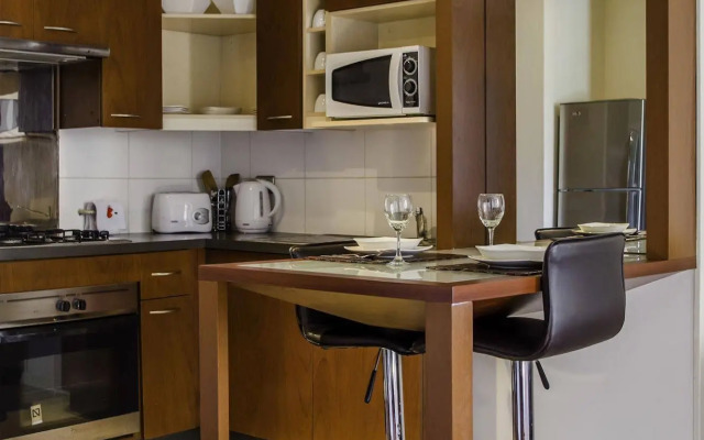 San Ignacio Suite Apartments