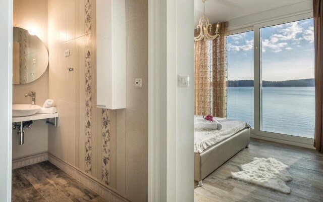 Awesome Home in Trogir With Sauna, Wifi and 4 Bedrooms