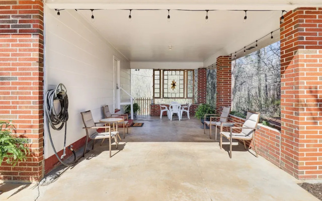 Peaceful Trenton Home w/ Patio Near Hiking!