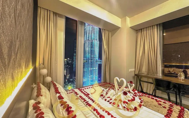 Tropicana The Residence KLCC Golden Crown
