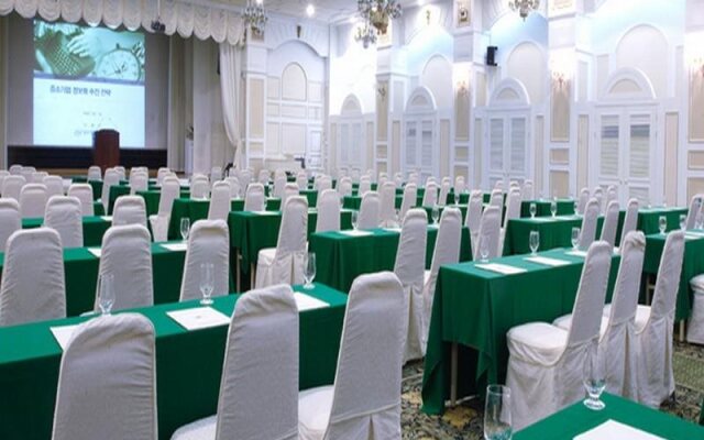 Shin Yang Park Hotel