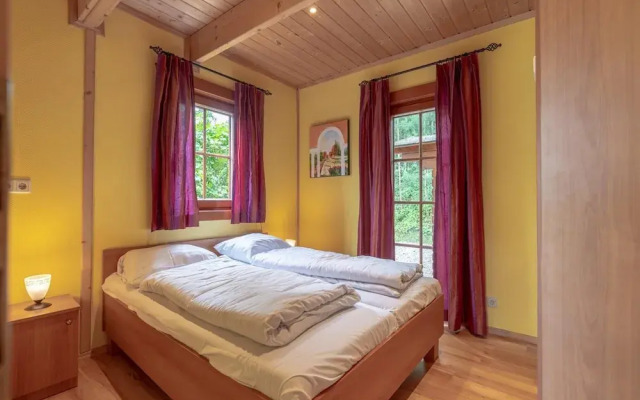 Wooden Holiday Home with Microwave near Brunssummerheide