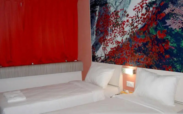 Smile Boutique Hotel