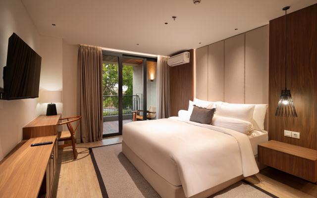 Beachwalk Residence – Guest Rooms – Kuta