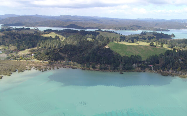 Orongo Bay Homestead