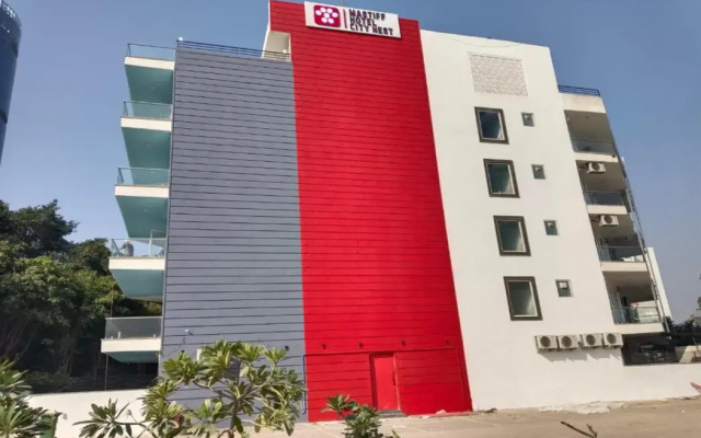 Inde Hotel Golf Course Extension