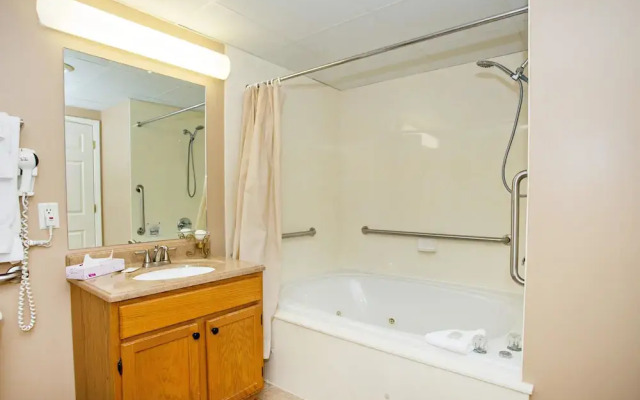 Whispering Pines 102hc