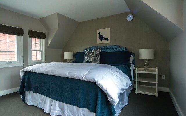 Russell House Bed & Breakfast