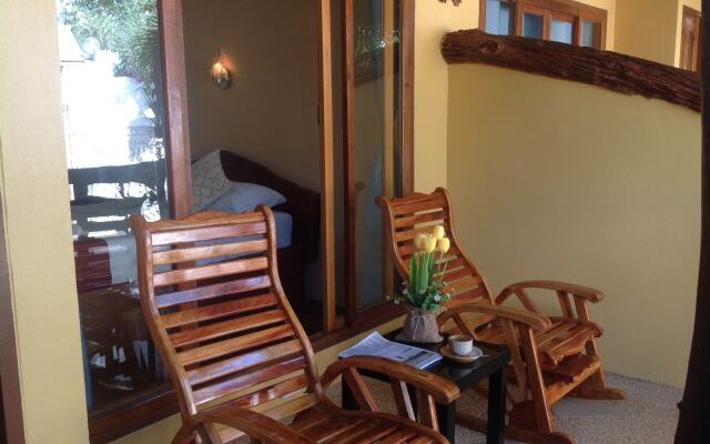 Ruan Mai Naiyang Beach Resort