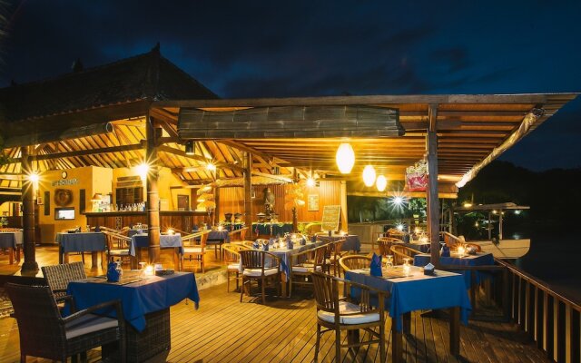 Bay Shore Hut's Lembongan