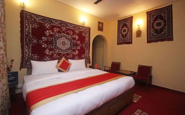 OYO 9331 Hotel White House