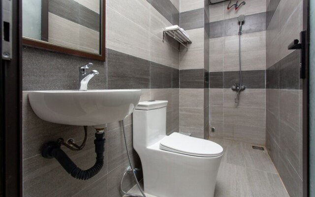 OYO 1041 Hien Luong Hotel  Apartment