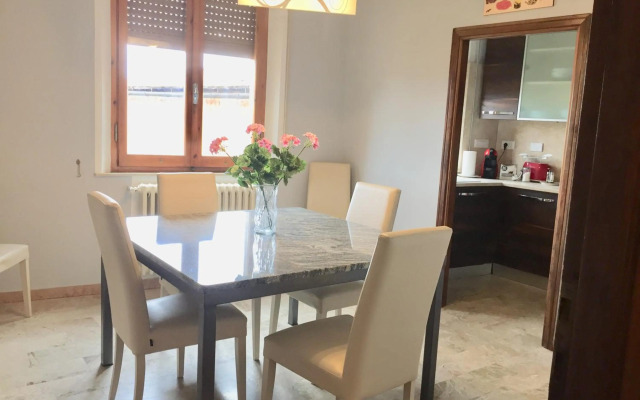 Sartinicco Apartment