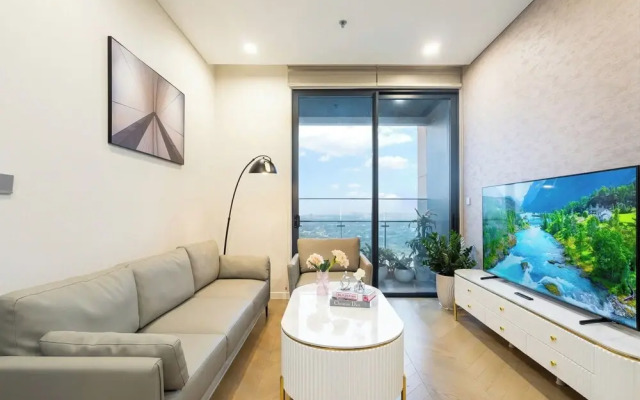 Lumiere Riverside by Aura Luxury