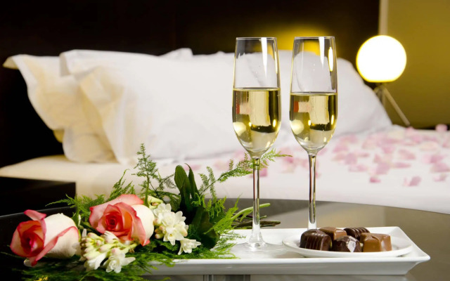 My Suites Boutique Hotel & Wine Bar