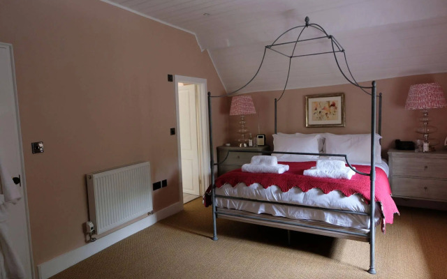 The Swan Inn