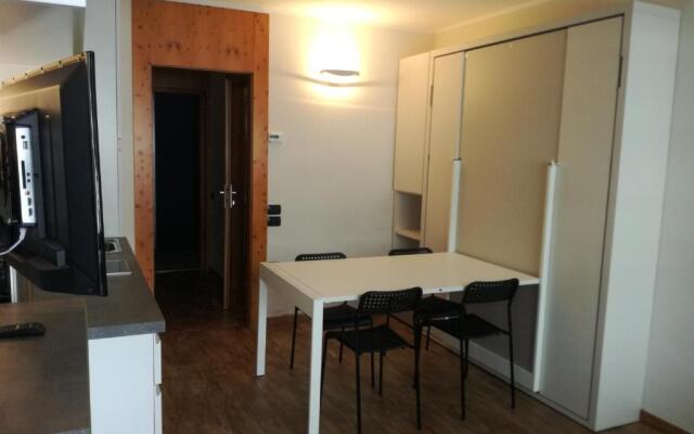 Cielo Alto Studio Apartment