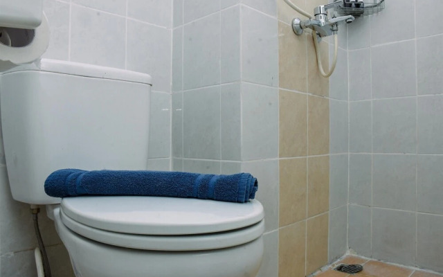 Homey And Simple Studio Apartment At Taman Melati Margonda