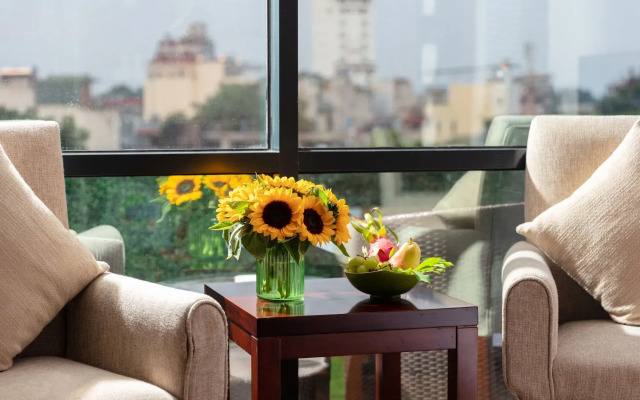 Skylark Hotel