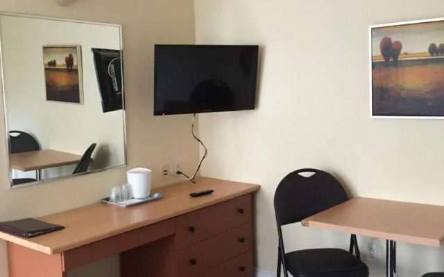 Motel Capri