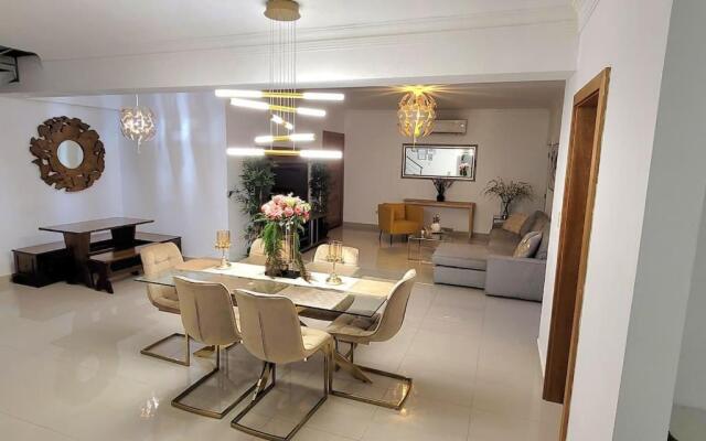 Amazing Ocean View Penthouse, 4 Bdrms, 4.5 Bths