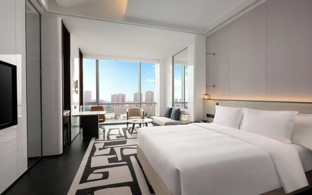 Crowne Plaza Suzhou East Taihu by IHG – Guest Rooms – Suzhou