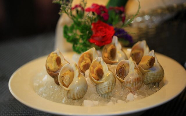 Zhuhai Charming Holiday Hotel