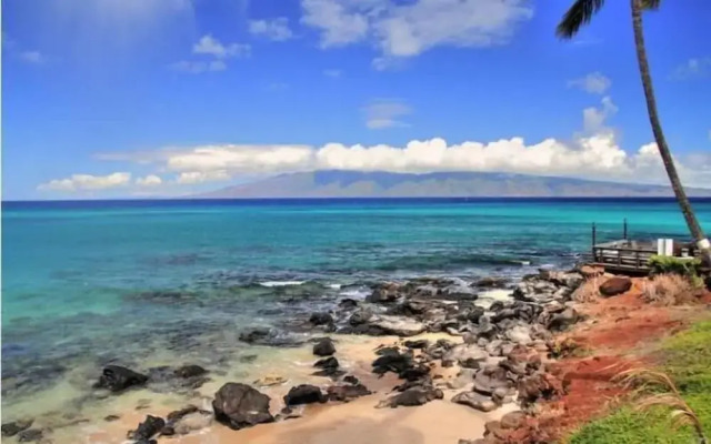 Polynesian Shores 113 by RedAwning