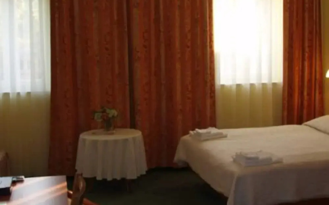 Klaudijas Charming Apartments & Rooms