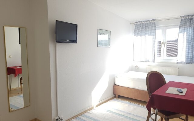 Hotel - Pension - Weller