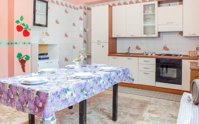 Valley-view Holiday Home in Sperlinga With Private Pool