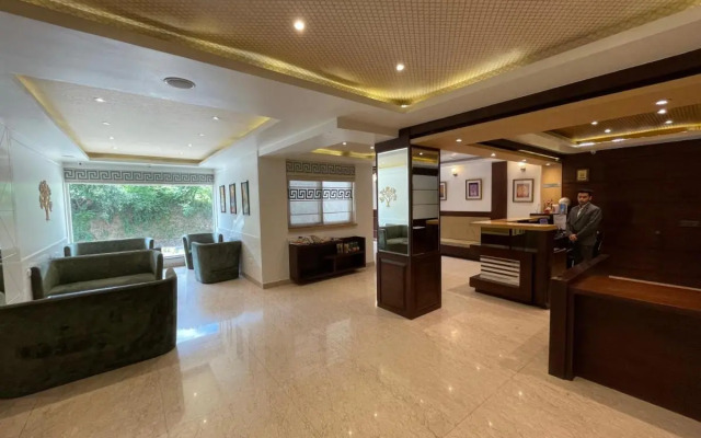 Hotel Clarks Residences, Nainital