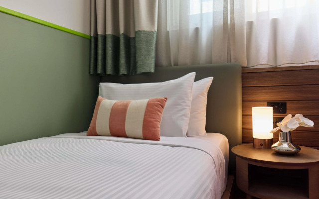 The Clarence Hotel Sydney