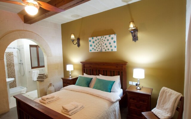 Ta´Kalamija B&B