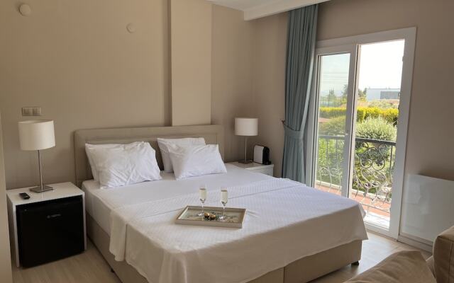 B.equine Range Hotel