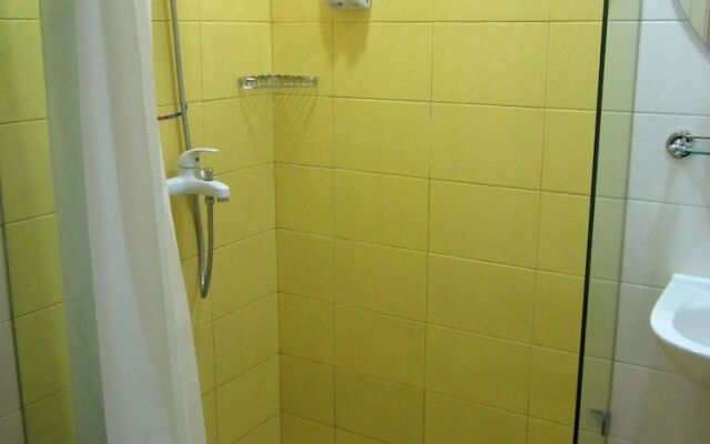 Qingdao Home Inn - Wuyishan Road