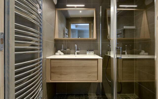 Mammoth Lodge Penthouse T7 Cabin D15