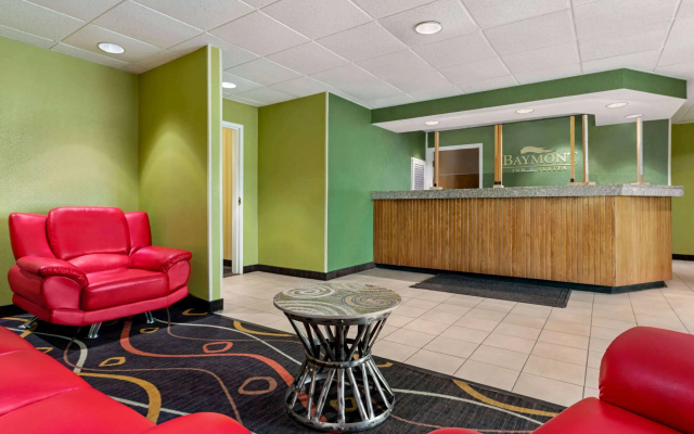 Baymont by Wyndham North Dartmouth / Fall River