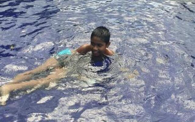 Breezy Lake Eco Friendly Cabanas Yala
