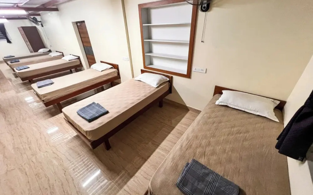 Shri Amman Residency