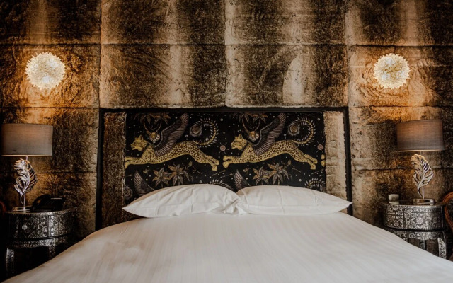 The White Hart Hotel