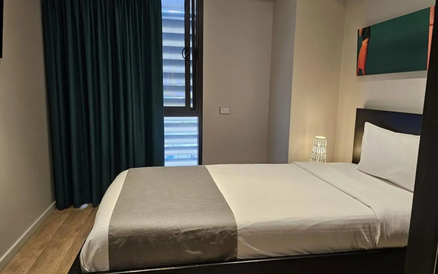 Studio 8 Residences - Adults Only