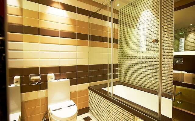 Royal Group Hotel Bo Ai Branch