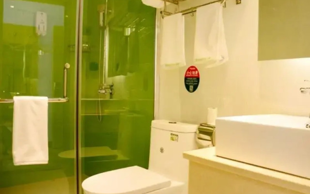 GreenTree Inn Taiyuan Wanbailin District West Bua Station Express Hotel